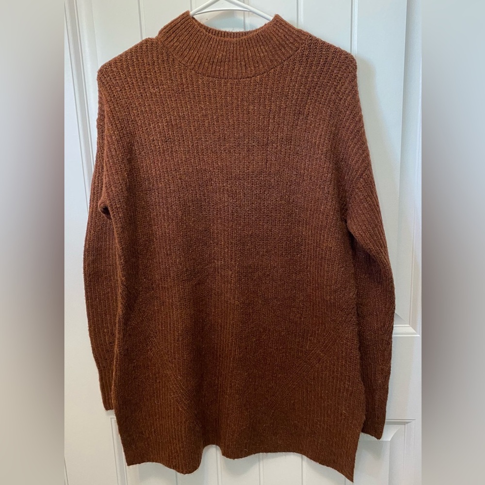 Old Navy Cozy Tunic in Rust. Size Small. NWT.
